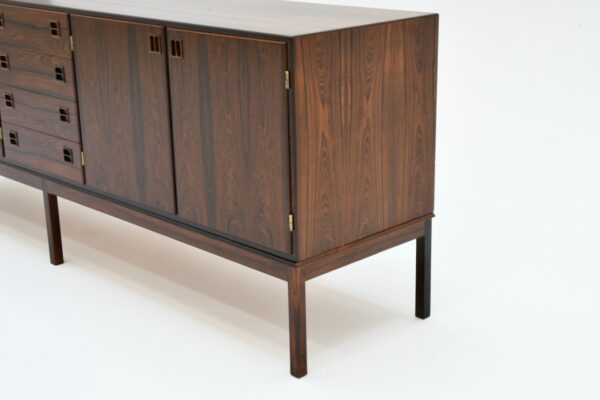 Enfilade Johannes Andersen palissandre de Rio  scandinavie 1950 (sold) – Image 4