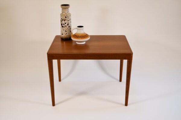 Table d'appoint