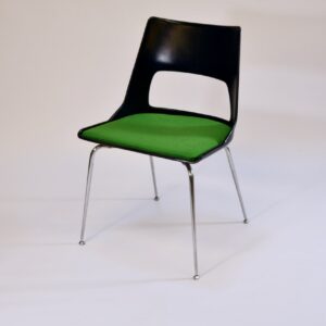 Chaise KAY KORBING POUR GODTFRED H PETERSEN - 1950