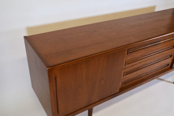 Enfilade en teck vintage par erik brouer (sold) – Image 5