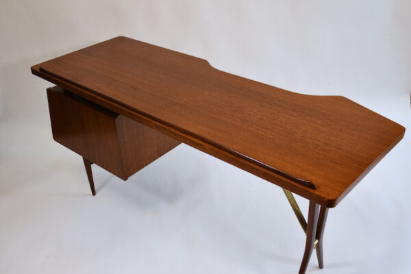 Bureau Louis van Teeffelen (sold) – Image 5