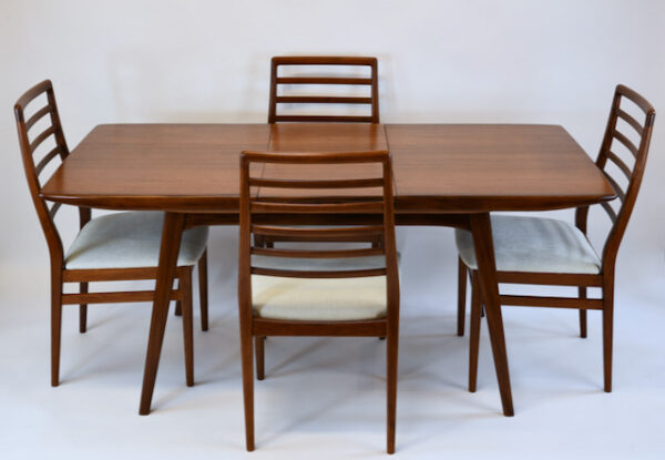 Table a diner by Louis van TEEFELEN (sold) – Image 6