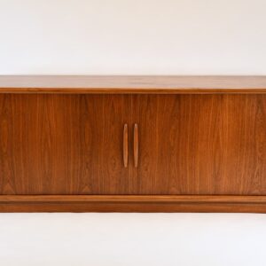 Enfilade a volets DYRLUND (made in danmark)