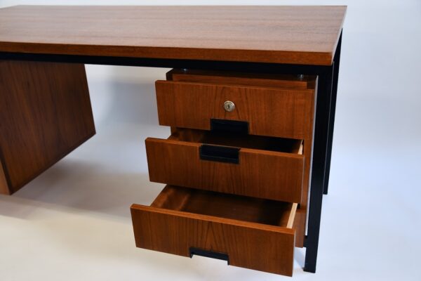 Bureau EU02 CEES BRAAKMAN serie japonaise by Pastoe” (sold)