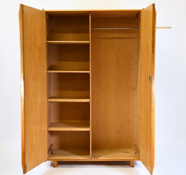 Armoire deux portes CEES BRAAKMAN en chene by Pastoe (sold) – Image 2