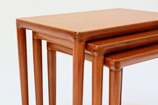 Tables Gigognes de Bramin, Danemark, 1950s en teck, Designer H,W, Klein pour Bramin 60's (sold) – Image 2