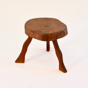 Tabouret Brutalist en chêne brut