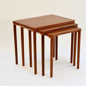 tables gigogne
