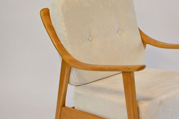 Paire de fauteuils Knoll antimott 1960s vintage en bois de hêtre (sold) – Image 5