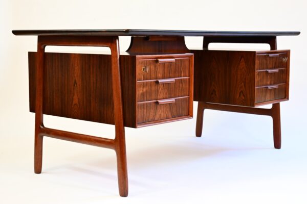 Bureau Omann jun en palissandre (sold)