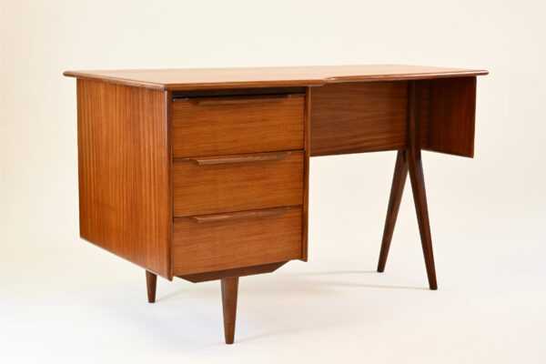 Bureau Boomerang en teck (sold)