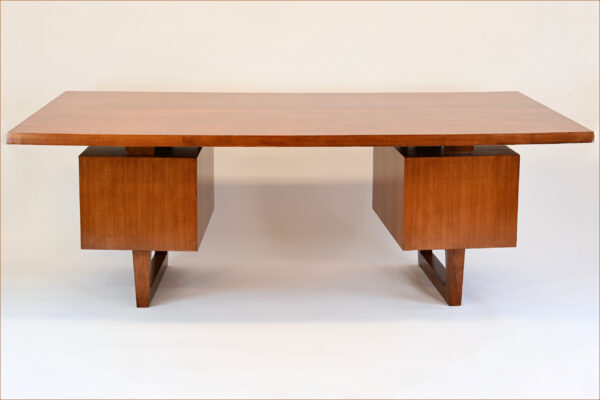 Bureau en Merisier