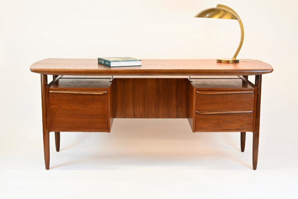 Bureau Cowhorn en teck (Tijsseling Nijkerk) (sold) – Image 2