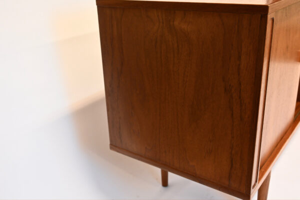 Enfilade Peter Lovig Nielsen (sold) – Image 5
