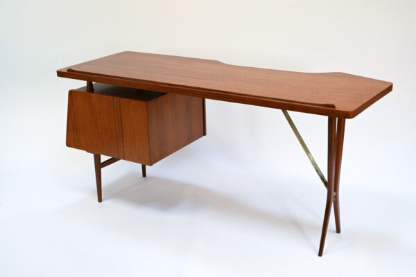 Bureau en teck Louis van-Teeffelen édition Webé 1960 – Image 10