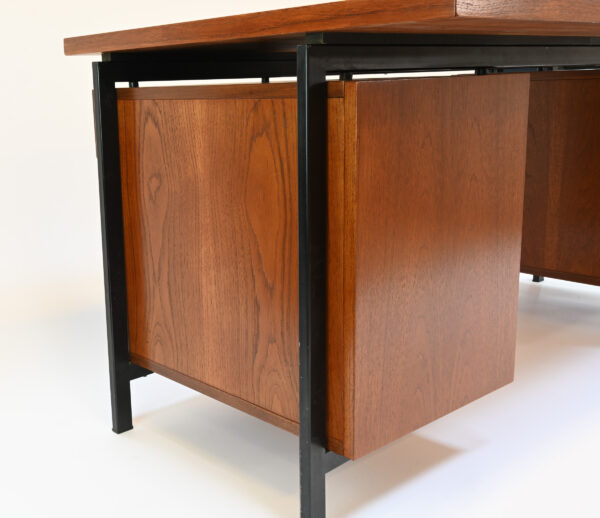 Bureau EU02 CEES BRAAKMAN serie japonaise by Pastoe”