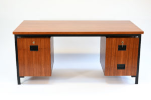 Bureau EU02 CEES BRAAKMAN serie japonaise by Pastoe”