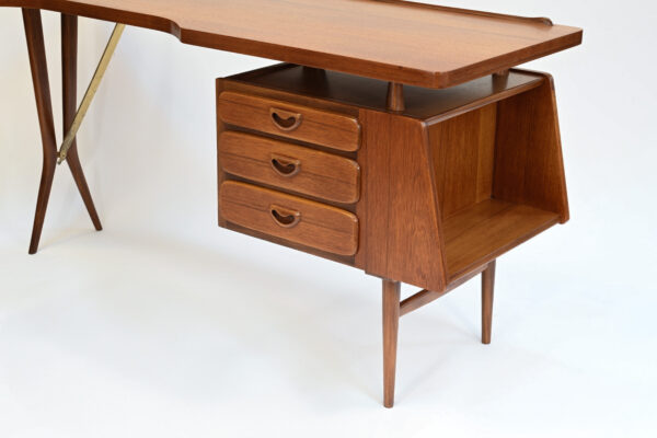 Bureau en teck Louis van-Teeffelen édition Webé 1960 – Image 5