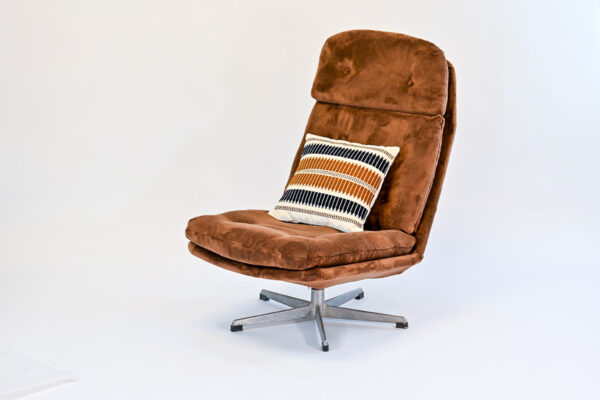 Fauteuil Gerald Neusser pour UP zavody – Image 5