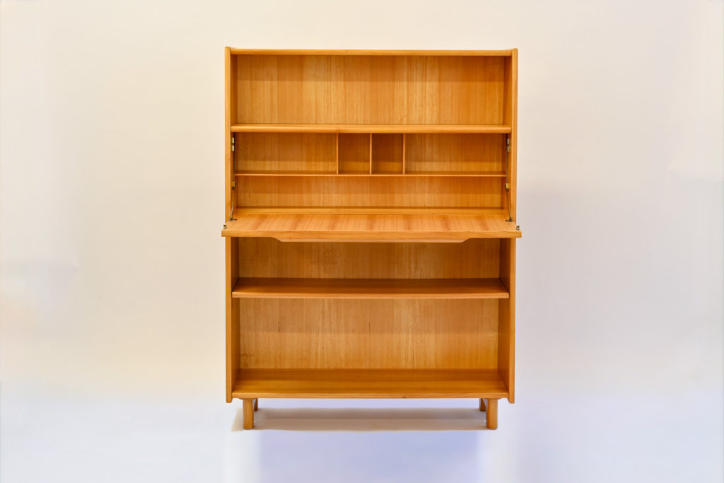 Meuble Bibliothèque Pastoe avec rangements, Cees BRAAKMAN – 1950 pastoe en bois de Merisier