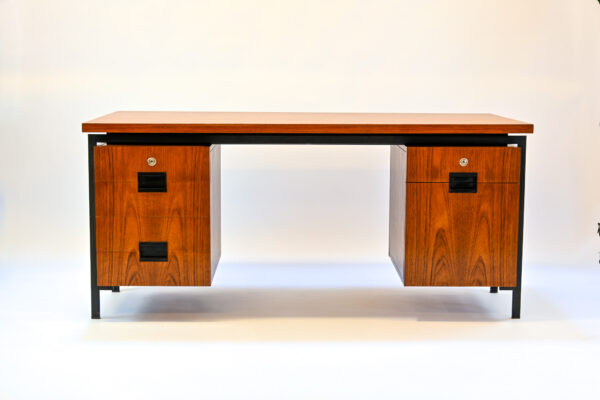 Bureau EU02 CEES BRAAKMAN serie japonaise by Pastoe”