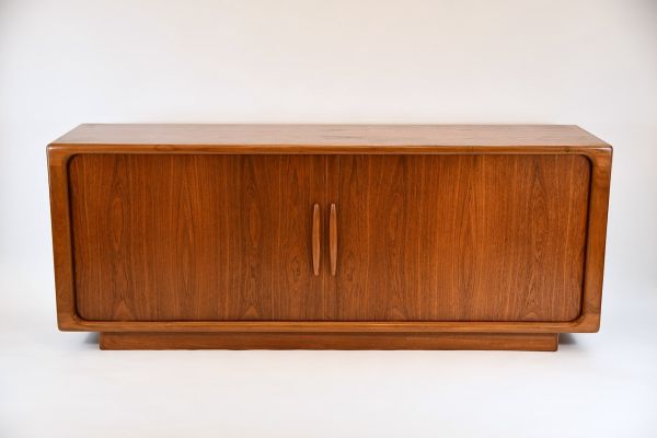 Enfilade a volets DYRLUND (made in danmark)